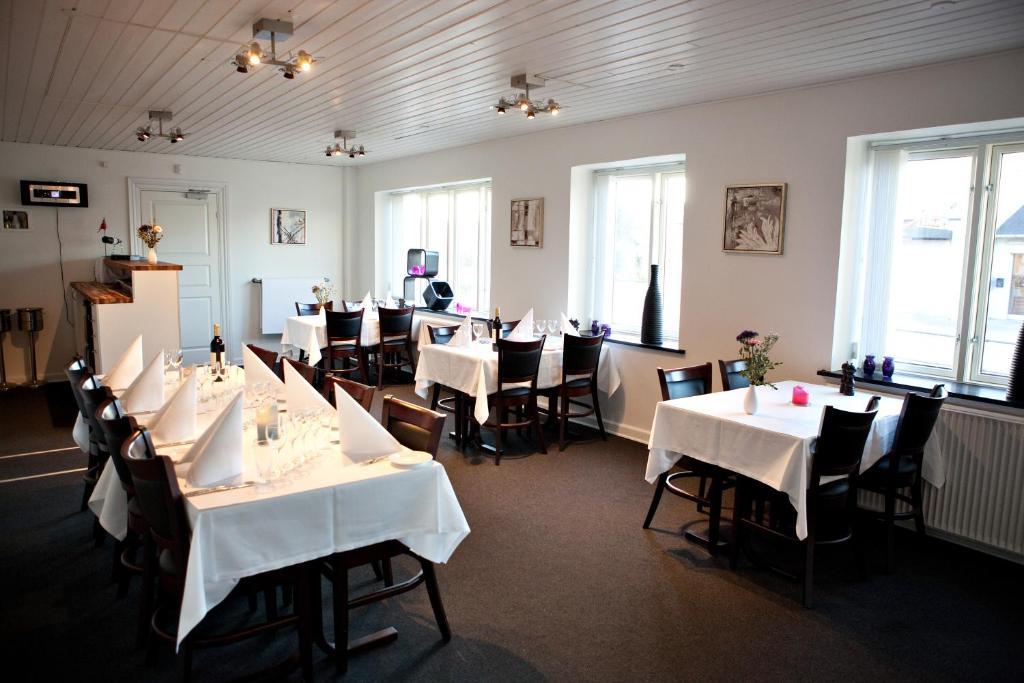 Jerlev Kro Bredsten  Extérieur photo